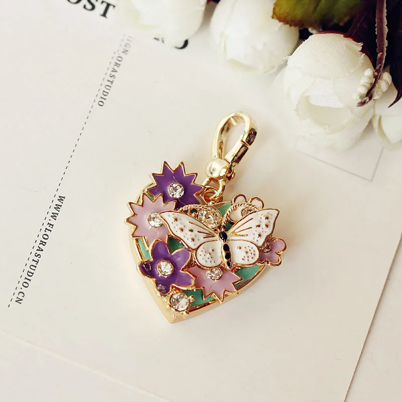 Fashion Brand New Heart Shaped Butterfly & Purple Flower Charm For Bracelet, Necklace,Handbag or Keychain Women Pendant
Fashion Brand New Heart Shaped Butterfly & Purple Flower Charm For Bracelet, Necklace,Handbag or Keychain Women Pendant