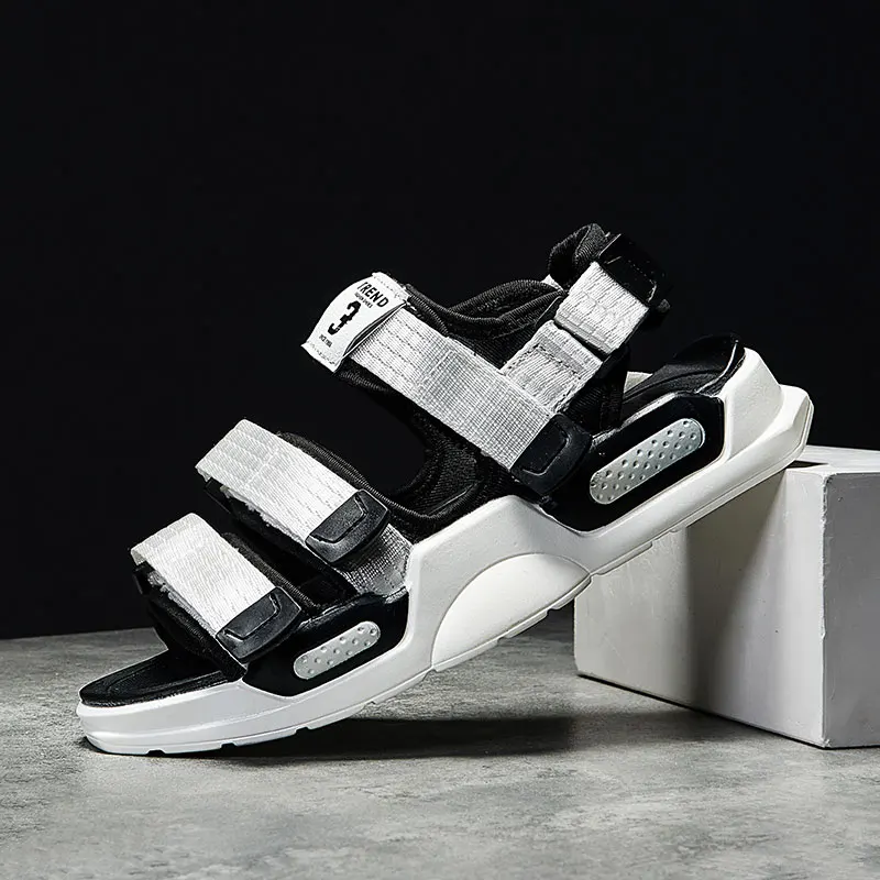 Men's Sandals The New Summer Men Shoes Breathable Walking Beach Sports Slippers Outdoor Shoes Men Casual Men Sandals
Men's Sandals The New Summer Men Shoes Breathable Walking Beach Sports Slippers Outdoor Shoes Men Casual Men Sandals