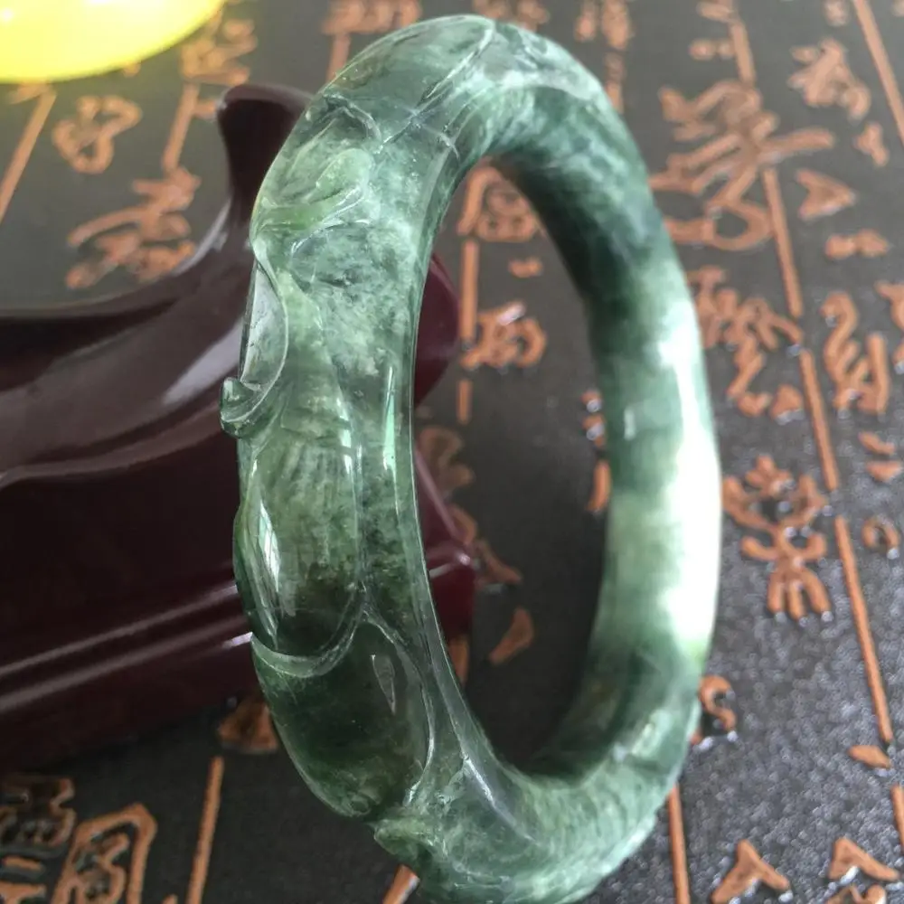 Chinese Hand-carved Emerald Green stoneite stone Gems Bracelet Bangle 58mm AAA 10.20 40
Chinese Hand-carved Emerald Green stoneite stone Gems Bracelet Bangle 58mm AAA 10.20 40