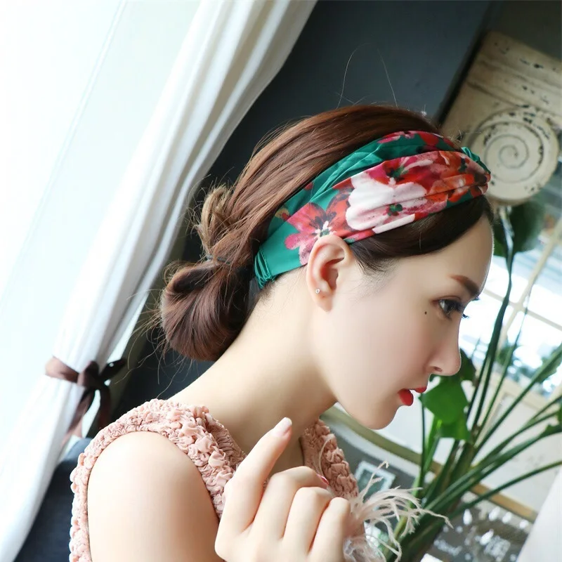 2019 Women Spring Autumn Headband Vintage Cross Knot Elastic Hair Bands Floral Soft Girls Hairband Hair Accessories
2019 Women Spring Autumn Headband Vintage Cross Knot Elastic Hair Bands Floral Soft Girls Hairband Hair Accessories