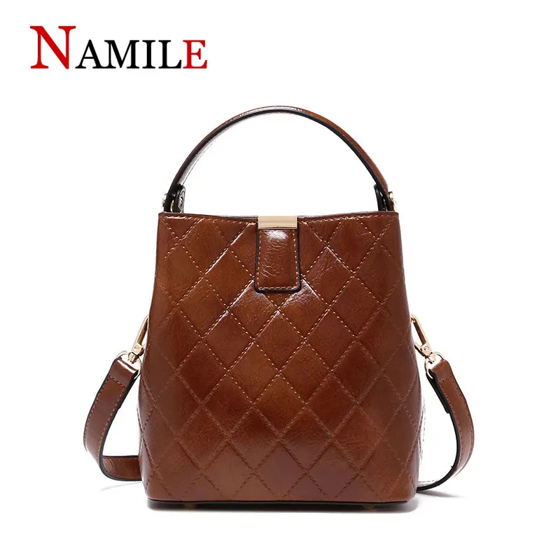Elegant female handbag 2019 fashion new high quality women's designer portable bucket bag Lingge single shoulder Messenger bag
Elegant female handbag 2019 fashion new high quality women's designer portable bucket bag Lingge single shoulder Messenger bag