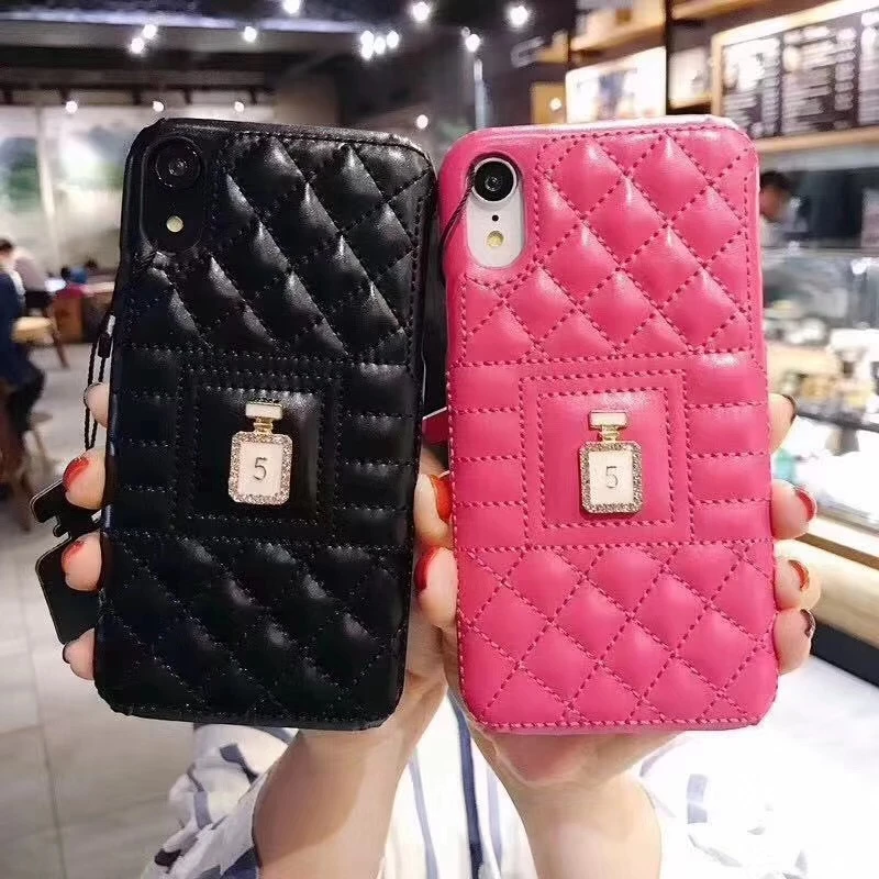 Luxury brand diamond perfume bottle soft leather hard phone case for iphone 7 7plus 6 6s plus 8 8plus X XR XS MAX cute coque
Luxury brand diamond perfume bottle soft leather hard phone case for iphone 7 7plus 6 6s plus 8 8plus X XR XS MAX cute coque