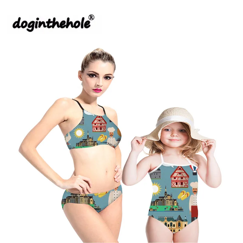 Doginthehole Hot Sale New Parent-Child Frech Teacher Bikini Prints Swimwear Mom and Daughter Summer Fashion Swimsuit 2019
Doginthehole Hot Sale New Parent-Child Frech Teacher Bikini Prints Swimwear Mom and Daughter Summer Fashion Swimsuit 2019