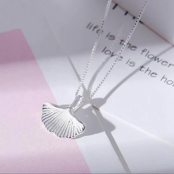 Ruifan Charm Fashion Ginkgo Leaf Pendant Necklaces Collares for Women Bijoux Clavicle Necklace Wedding Choker Necklace YNC057
Ruifan Charm Fashion Ginkgo Leaf Pendant Necklaces Collares for Women Bijoux Clavicle Necklace Wedding Choker Necklace YNC057