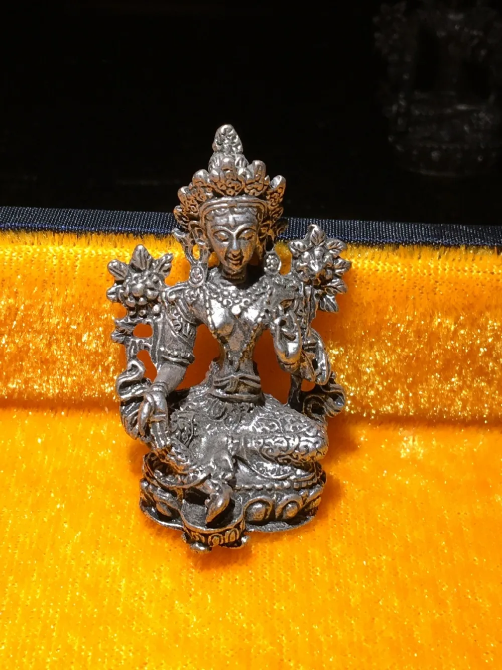2801494608_1315537247
