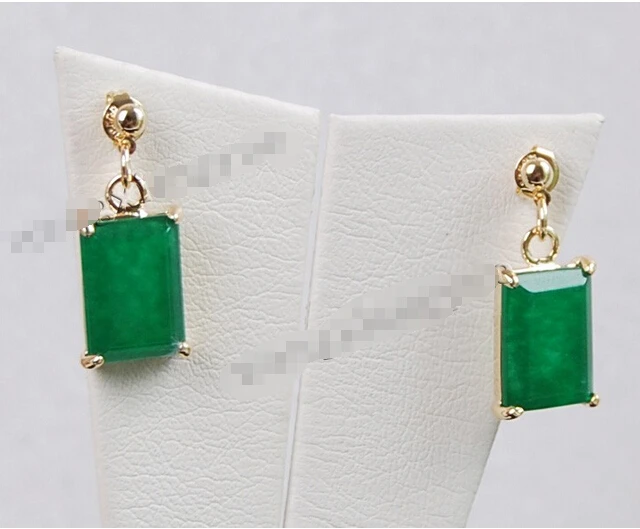 Free shipping Fashion 12x20mm Natural Green stone Dangle earrings AAA Grade
Free shipping Fashion 12x20mm Natural Green stone Dangle earrings AAA Grade