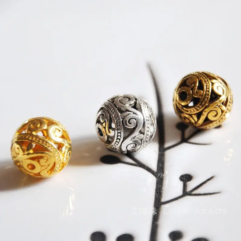 10pcs/lot 15mm alloy tibetan silver round hollow ball spacer golden silver bronze diy necklace bracelet necklace making jewelry-
10pcs/lot 15mm alloy tibetan silver round hollow ball spacer golden silver bronze diy necklace bracelet necklace making jewelry-