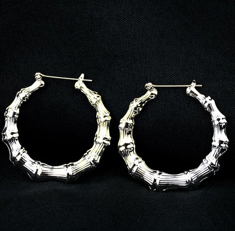 SexeMara 2019 New Fashion Trendy Bamboo Hoop Earrings Women Female Gold Silver Color Classic Jewelry Women Girl Birthday Gift
SexeMara 2019 New Fashion Trendy Bamboo Hoop Earrings Women Female Gold Silver Color Classic Jewelry Women Girl Birthday Gift