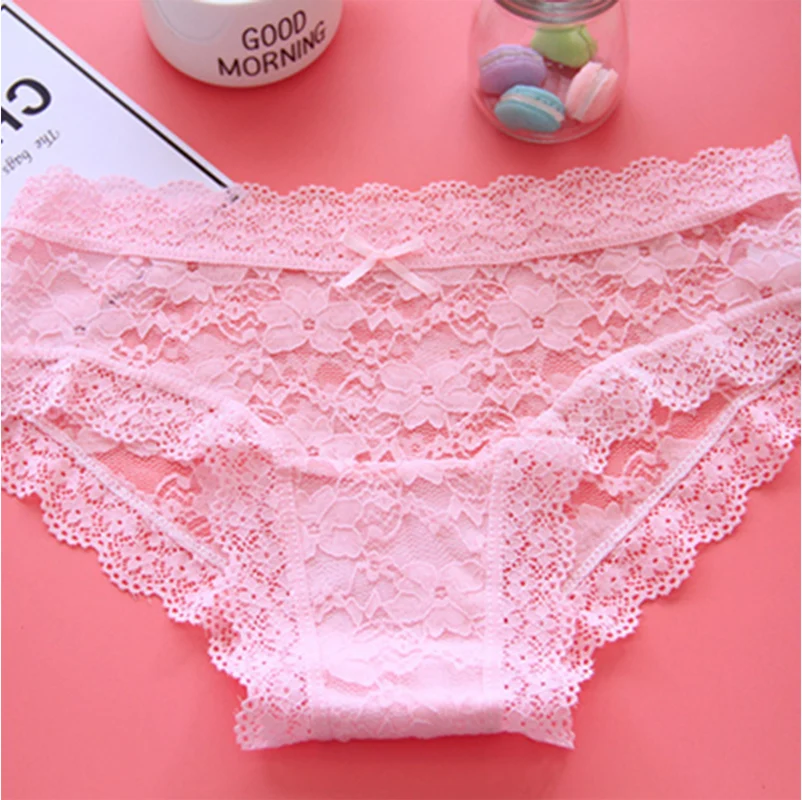 1pcs Lace Sexy Panties Woman Hollow Out Style Cute Underwear High Quality Low Waist Soft Comfortable Fashion Temptation Pretty
1pcs Lace Sexy Panties Woman Hollow Out Style Cute Underwear High Quality Low Waist Soft Comfortable Fashion Temptation Pretty