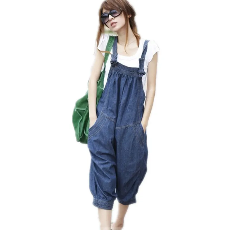 Free Shipping 2014 New Fashion Loose Casual Denim Bib Pants Harem Jumpsuit And Rompers Summer Plus Size Jeans Capril With Pocket
Free Shipping 2014 New Fashion Loose Casual Denim Bib Pants Harem Jumpsuit And Rompers Summer Plus Size Jeans Capril With Pocket