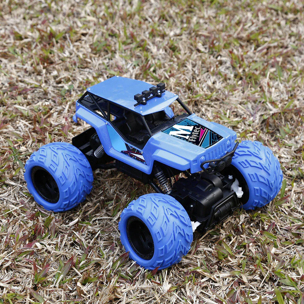 1/12 Full Scale 2.4G Remote Control 4WD Off-Road RC Cars Brushed High Speed Climbing RC Car 
1/12 Full Scale 2.4G Remote Control 4WD Off-Road RC Cars Brushed High Speed Climbing RC Car