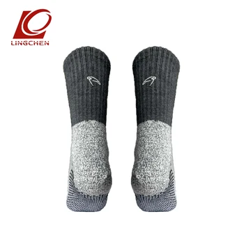 Special purpose black dot silica gel HPPE wear-resisting anti-cutting protective shoe socks
Special purpose black dot silica gel HPPE wear-resisting anti-cutting protective shoe socks