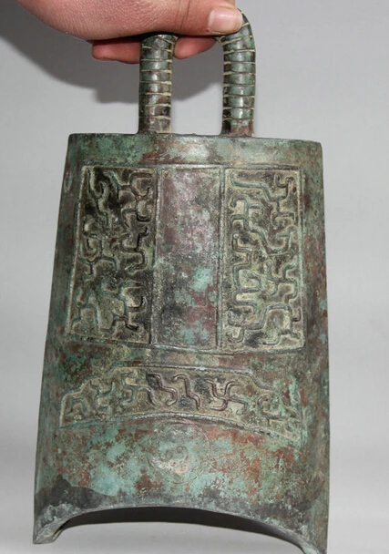 JP S62 12" Archaic Chinese Dynasty Palace Bronze flat Temple shrine hanging Bell Zhong
JP S62 12" Archaic Chinese Dynasty Palace Bronze flat Temple shrine hanging Bell Zhong