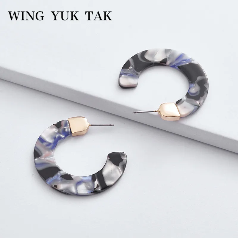 wing yuk tak Classic Hoop Earings For Women Simple Acetic Acid Resin Fashion Round Earrings Jewelry Accessories
wing yuk tak Classic Hoop Earings For Women Simple Acetic Acid Resin Fashion Round Earrings Jewelry Accessories