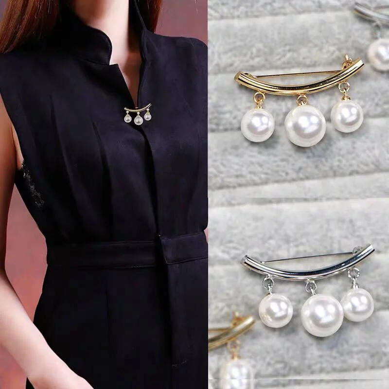 Women Brooches Elegant Simulated Pearl Tassel Pins Broches Korean Jewelry Fashion Ladies Gold Silver Scarf Holder Accessories
Women Brooches Elegant Simulated Pearl Tassel Pins Broches Korean Jewelry Fashion Ladies Gold Silver Scarf Holder Accessories