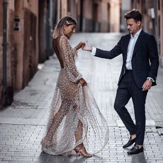 SKMY 2019 New Fashion sexy long sleeve perspective halter maxi dress party dresses
SKMY 2019 New Fashion sexy long sleeve perspective halter maxi dress party dresses