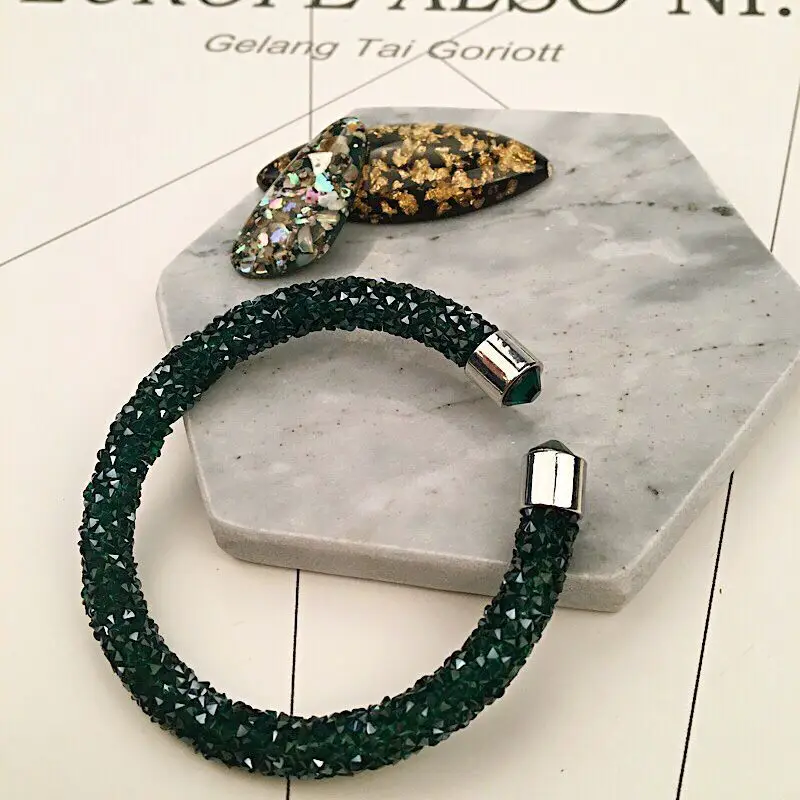 S118 Analog crystal bracelet female Korean Edition joker student Department of fine art fashion jewelry fresh bracelet open
S118 Analog crystal bracelet female Korean Edition joker student Department of fine art fashion jewelry fresh bracelet open
