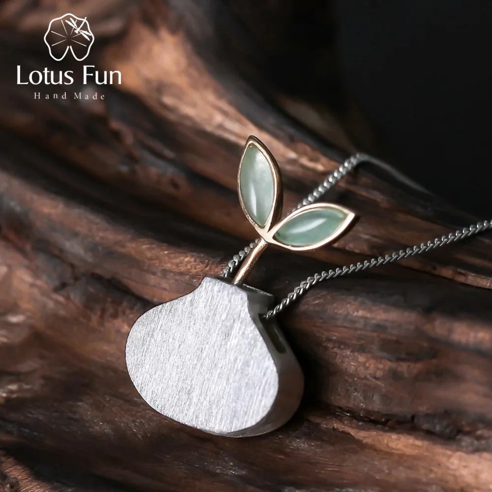 Lotus Fun Real 925 Sterling Silver Spring in the Air Leaf Pendant without Chain Natural Aventurine Handmade Fine Jewelry Women
Lotus Fun Real 925 Sterling Silver Spring in the Air Leaf Pendant without Chain Natural Aventurine Handmade Fine Jewelry Women