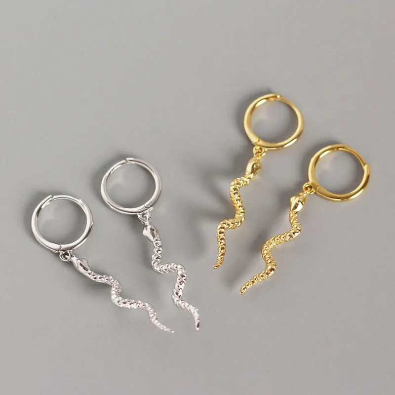 WTLTC High Quality Long Animal Hoop Earrings for Women 925 Sterling Sliver Small Charm Earrings Chunky Huggies Hoops Earrings
WTLTC High Quality Long Animal Hoop Earrings for Women 925 Sterling Sliver Small Charm Earrings Chunky Huggies Hoops Earrings