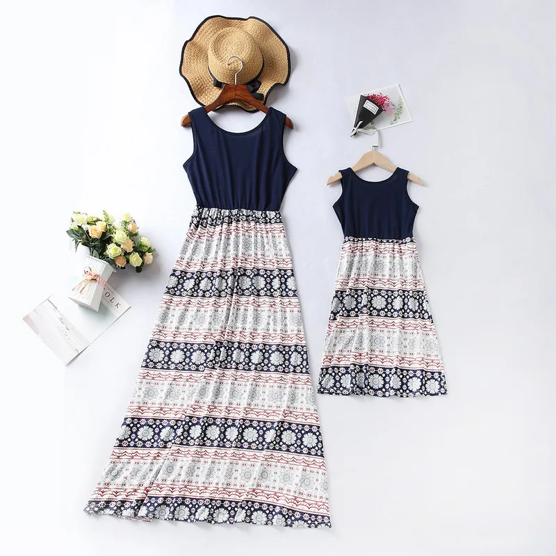 Mother Daughter Vest Dresses Flower Print Matching Mommy and Me Clothes Family Look Mom Mum Mama and Girls Dress Family Outfits
Mother Daughter Vest Dresses Flower Print Matching Mommy and Me Clothes Family Look Mom Mum Mama and Girls Dress Family Outfits