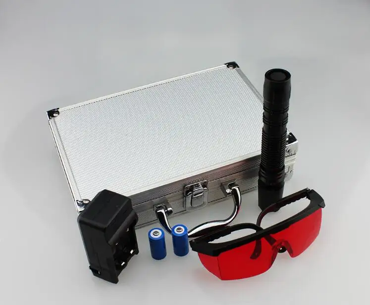Super Powerful! Military Blue Laser Pointer 200000m 200w 450nm LAZER Burning Match/Paper/Dry Wood/candle/black/cigarettes+5 caps
Super Powerful! Military Blue Laser Pointer 200000m 200w 450nm LAZER Burning Match/Paper/Dry Wood/candle/black/cigarettes+5 caps