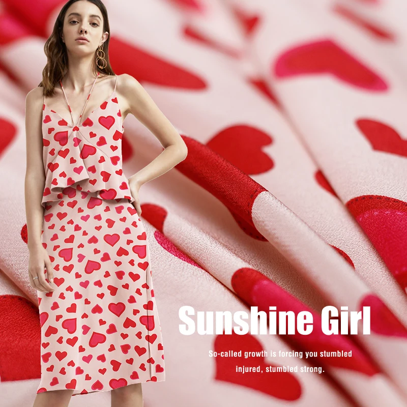 High-end custom Pink love Digital Printed 100% Silk Fabric For Women Dress,Width 135cm Crepe De Chine Clothing cloth DIY Sewing
High-end custom Pink love Digital Printed 100% Silk Fabric For Women Dress,Width 135cm Crepe De Chine Clothing cloth DIY Sewing