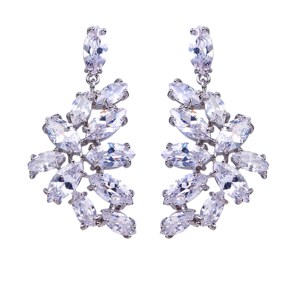 Bettyue Brand Charm AAA Cubic Zircon White Gold Color Geometric Jewelry Earrings For Woman Lover Fashion Wedding Party Gift
Bettyue Brand Charm AAA Cubic Zircon White Gold Color Geometric Jewelry Earrings For Woman Lover Fashion Wedding Party Gift