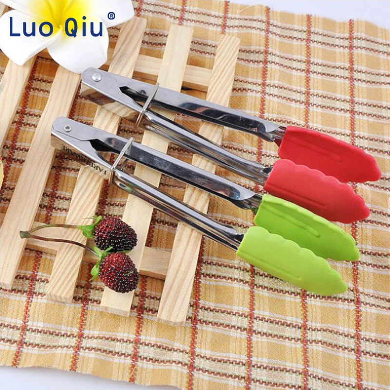 Silicone BBQ Grilling Tong Salad Bread Serving Tong Non-Stick Kitchen Barbecue Grilling Cooking Tong with Joint Lock
Silicone BBQ Grilling Tong Salad Bread Serving Tong Non-Stick Kitchen Barbecue Grilling Cooking Tong with Joint Lock