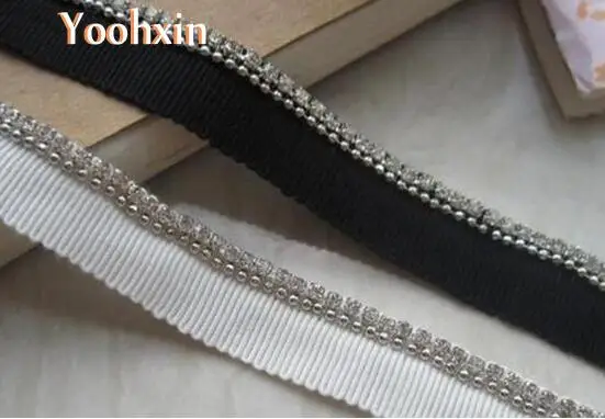 Fashion Nigerian Lace Fabrics trim ribbon Guipure French DIY sewing beaded African Lace Fabric Lace for wedding dress
Fashion Nigerian Lace Fabrics trim ribbon Guipure French DIY sewing beaded African Lace Fabric Lace for wedding dress