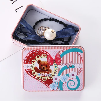 Creative Mini Small Wrought Iron Storage Boxes Cute Square Tinplate Animal Strawberry Pattern Candy Sundries Jewelry Boxes
Creative Mini Small Wrought Iron Storage Boxes Cute Square Tinplate Animal Strawberry Pattern Candy Sundries Jewelry Boxes