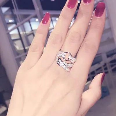 Trendy Korean Style S925 Zirconia Belt Ring For Women Bridal Luxury Sterling Silver Jewelry Girls Fancy Ring joyas de plata 925
Trendy Korean Style S925 Zirconia Belt Ring For Women Bridal Luxury Sterling Silver Jewelry Girls Fancy Ring joyas de plata 925
