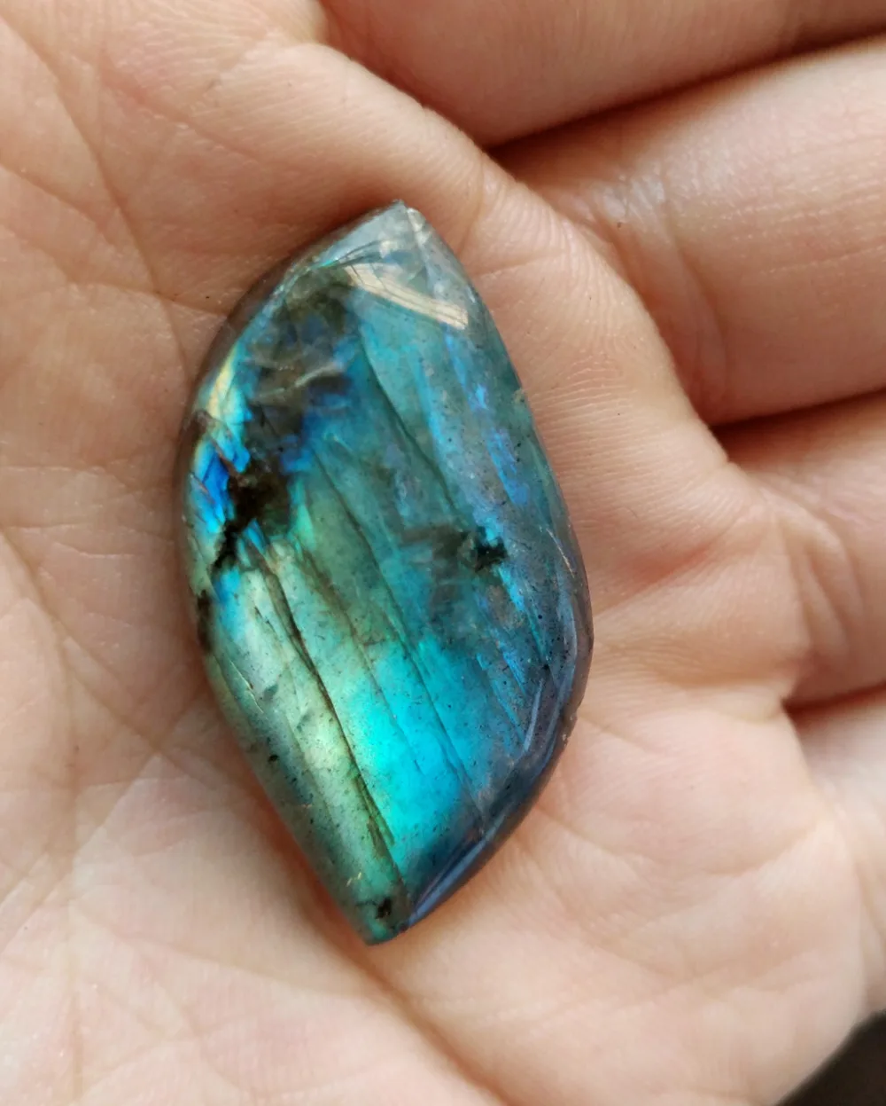 1 pcs Natural Labradorite Pendant cabochon Irregular shape,good quality strong shine labradorite pendant,size 30mm+ length
1 pcs Natural Labradorite Pendant cabochon Irregular shape,good quality strong shine labradorite pendant,size 30mm+ length