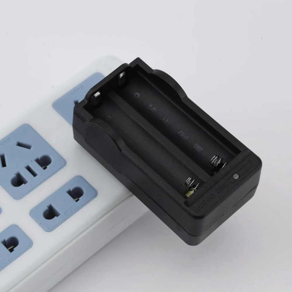 18650 Battery Charger Double Charging Ports Black EU Plug Travel Charger Quick Charge Compatible Phone Charger
18650 Battery Charger Double Charging Ports Black EU Plug Travel Charger Quick Charge Compatible Phone Charger