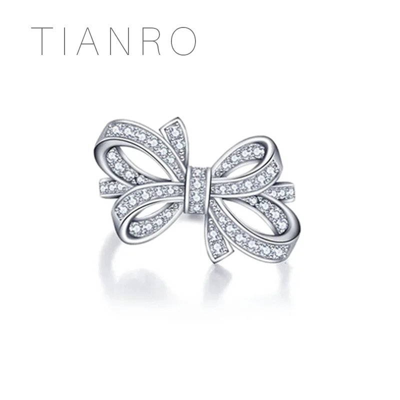 TIANRO Korean fashion bow opening ring Women's wild temperament inlaid zircon exaggerated ring
TIANRO Korean fashion bow opening ring Women's wild temperament inlaid zircon exaggerated ring