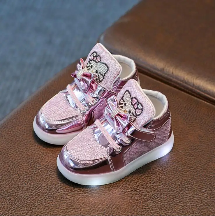 Kids Girls Shoes Spring Autumn Winter Children's Sneakers Boy Shoes Chaussure Enfant Hello Kitty Baby Shoes With LED Light
Kids Girls Shoes Spring Autumn Winter Children's Sneakers Boy Shoes Chaussure Enfant Hello Kitty Baby Shoes With LED Light