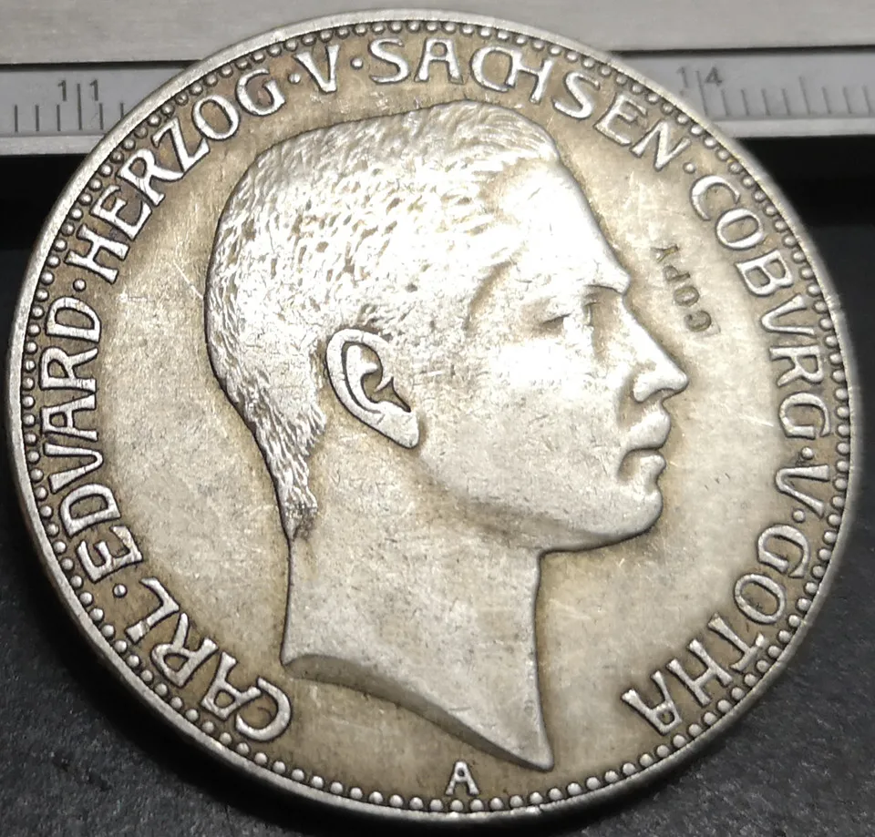 1907-A Duchy of Saxe-Coburg and Gotha 5 Mark-Karl Eduard Silver Plated Copy Rare coin
1907-A Duchy of Saxe-Coburg and Gotha 5 Mark-Karl Eduard Silver Plated Copy Rare coin