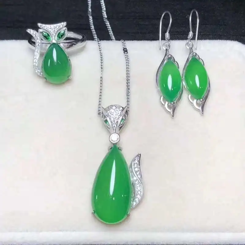 2020 Joyas Sieraden Necklace Set 925 Silver-inlaid Three-piece Set With Pendant Rings And Earrings Covered With Agate Pendants
2020 Joyas Sieraden Necklace Set 925 Silver-inlaid Three-piece Set With Pendant Rings And Earrings Covered With Agate Pendants