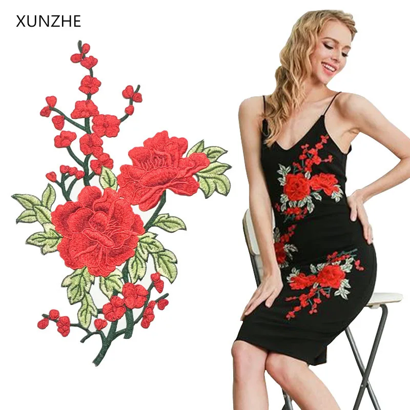 2PCS /Set Beautiful Embroidery Flowers Patchs/Sew On Patch Craft The Skirt And Coat Were Decorated Garment Sewing Accessories
2PCS /Set Beautiful Embroidery Flowers Patchs/Sew On Patch Craft The Skirt And Coat Were Decorated Garment Sewing Accessories