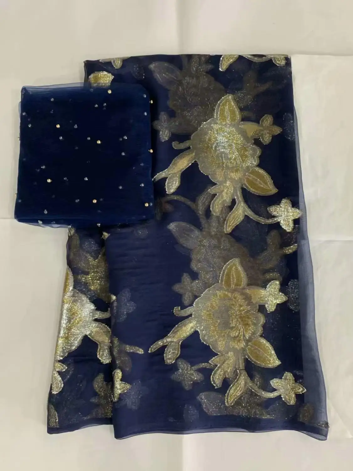 high quality french lace fabrics printed silk fabric beaded lace brocade jacquard fabric african tulle lace 2019 7yard/setAJ-
high quality french lace fabrics printed silk fabric beaded lace brocade jacquard fabric african tulle lace 2019 7yard/setAJ-