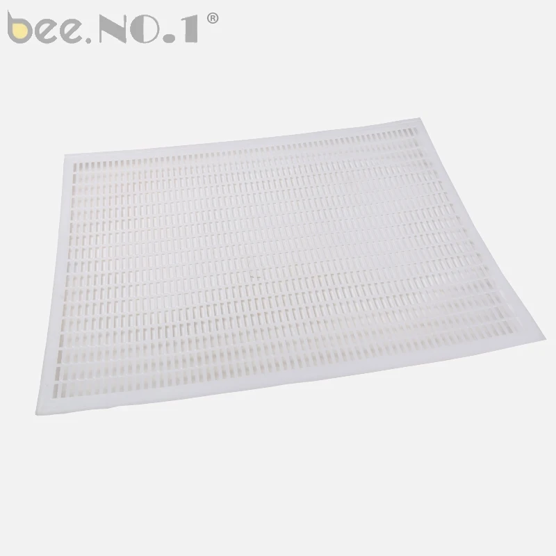 BEE.NO.1 Beekeeping Board Partition Plastic Horizontal Net Queen Bee Hive Grid Board Queen Bee Beekeeping Partition
BEE.NO.1 Beekeeping Board Partition Plastic Horizontal Net Queen Bee Hive Grid Board Queen Bee Beekeeping Partition