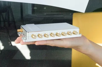 Linux operating system TCP/IP 8 Port UHF Fix RFID Readers with Impinj R2000 module Wifi bluetooth scanner 1G+8G
Linux operating system TCP/IP 8 Port UHF Fix RFID Readers with Impinj R2000 module Wifi bluetooth scanner 1G+8G