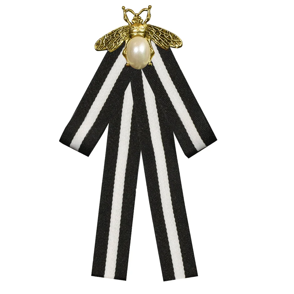 High-grade Retro Black and White Striped Fabric Bow Tie Brooch Ribbon Brooches Lapel Pins and Brooches Badge Women Accessories
High-grade Retro Black and White Striped Fabric Bow Tie Brooch Ribbon Brooches Lapel Pins and Brooches Badge Women Accessories