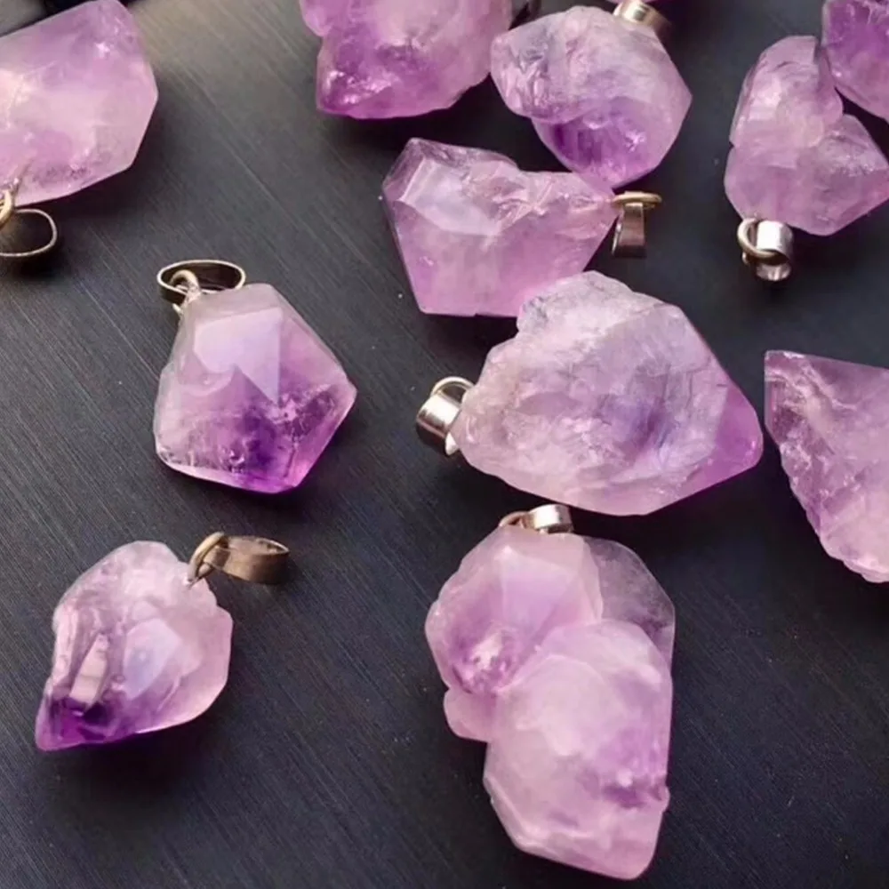 Druzy 1PC Natural Point Stone Pendant Pendulum Amethysts Healing Crystal Chakra Reiki Shape Irregular Size Random Free Shipping
Druzy 1PC Natural Point Stone Pendant Pendulum Amethysts Healing Crystal Chakra Reiki Shape Irregular Size Random Free Shipping