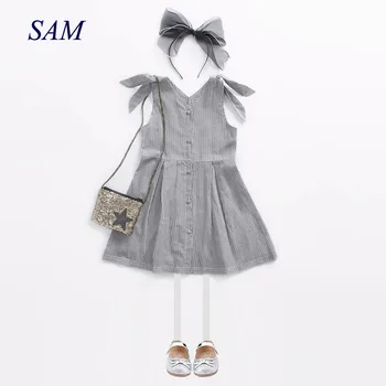 2019 Girls dress summer black and white stripes children's dresses ins European and American rabbit ear style tie princess dress
2019 Girls dress summer black and white stripes children's dresses ins European and American rabbit ear style tie princess dress