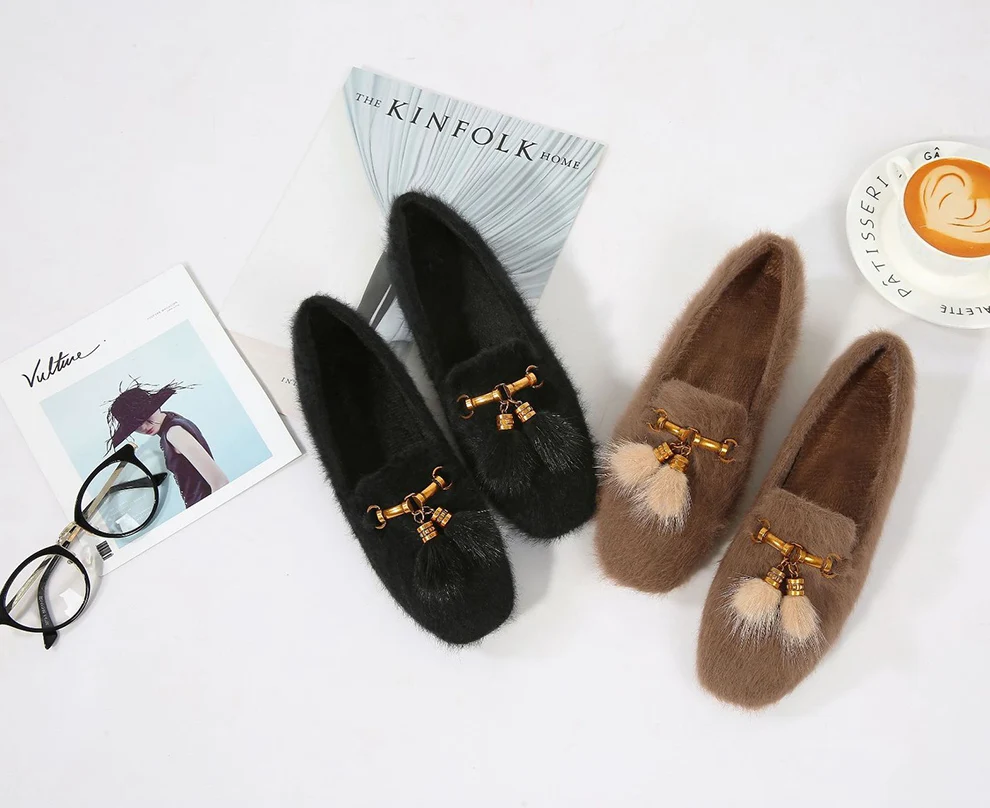 Hairy New Explosions Autumn and Mink Cashmere Soft Sole Tassel Shoes Fluffy Single Shoes Warm Flat with Casual Female Shoes
Hairy New Explosions Autumn and Mink Cashmere Soft Sole Tassel Shoes Fluffy Single Shoes Warm Flat with Casual Female Shoes