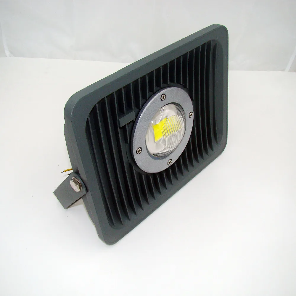 LED flood light 30W New Year waterproof IP65 Floodlight Spotlight Outdoor Lighting garden square light Free Shipping
LED flood light 30W New Year waterproof IP65 Floodlight Spotlight Outdoor Lighting garden square light Free Shipping