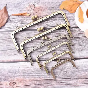5Sizes Antique Bronze Fashion Handle Bronze 8.5-20.5cm Metal Kiss Clasp Lock Frame DIY Purse Handle Coins Bags Accessories
5Sizes Antique Bronze Fashion Handle Bronze 8.5-20.5cm Metal Kiss Clasp Lock Frame DIY Purse Handle Coins Bags Accessories