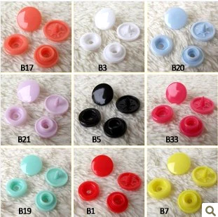 300sets Plastic snap buttons 9colors plastic snap fastener for baby clothes 4-part buttonsfor kidswear, rainwear t-5-001
300sets Plastic snap buttons 9colors plastic snap fastener for baby clothes 4-part buttonsfor kidswear, rainwear t-5-001