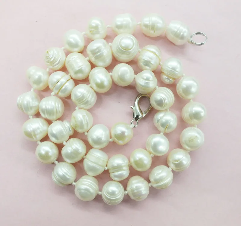 

WOW 16"12-14MM WHITE BAROQUE FRESHWATER CULTURED PEARL NECKLACE 50CM (note / flawed)