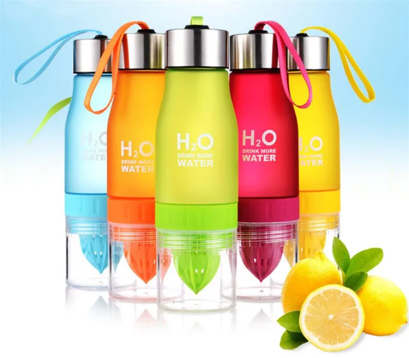 Sport Drinking Water 650ml H2O Lemon Juice Fruit Water Bottle Infuser Drinkware Outdoor My Shaker Bottle Drink Bottle.
Sport Drinking Water 650ml H2O Lemon Juice Fruit Water Bottle Infuser Drinkware Outdoor My Shaker Bottle Drink Bottle.